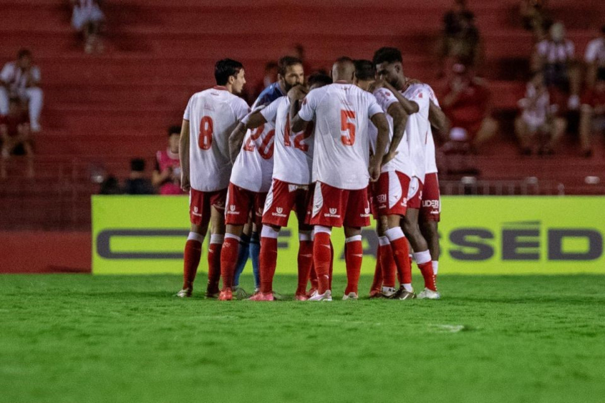 Náutico passa por questão fora de campo/ Rafael Vieira / DP Foto