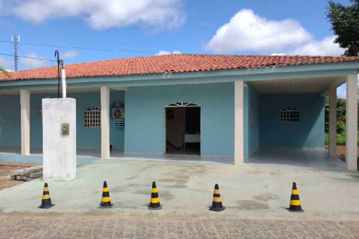 Segundo informações extraoficiais, a briga teria acontecido por causa de uma redução salarial imposta pelo município. (Foto:Reprodução / Google Street View) Segundo informações extraoficiais, a briga teria acontecido por causa de uma redução salarial imposta pelo município./Foto:Reprodução / Google Street View