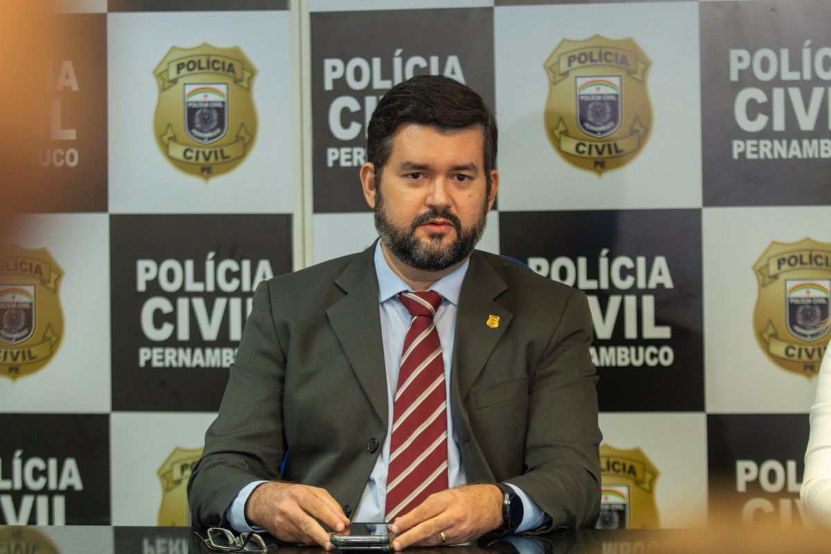 Coletiva de imprensa para informar detalhes da operação