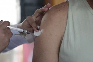 Minist&eacute;rio da Sa&uacute;de alerta para vacina&ccedil;&atilde;o ap&oacute;s Brasil registrar quatro casos de 'gripe K'