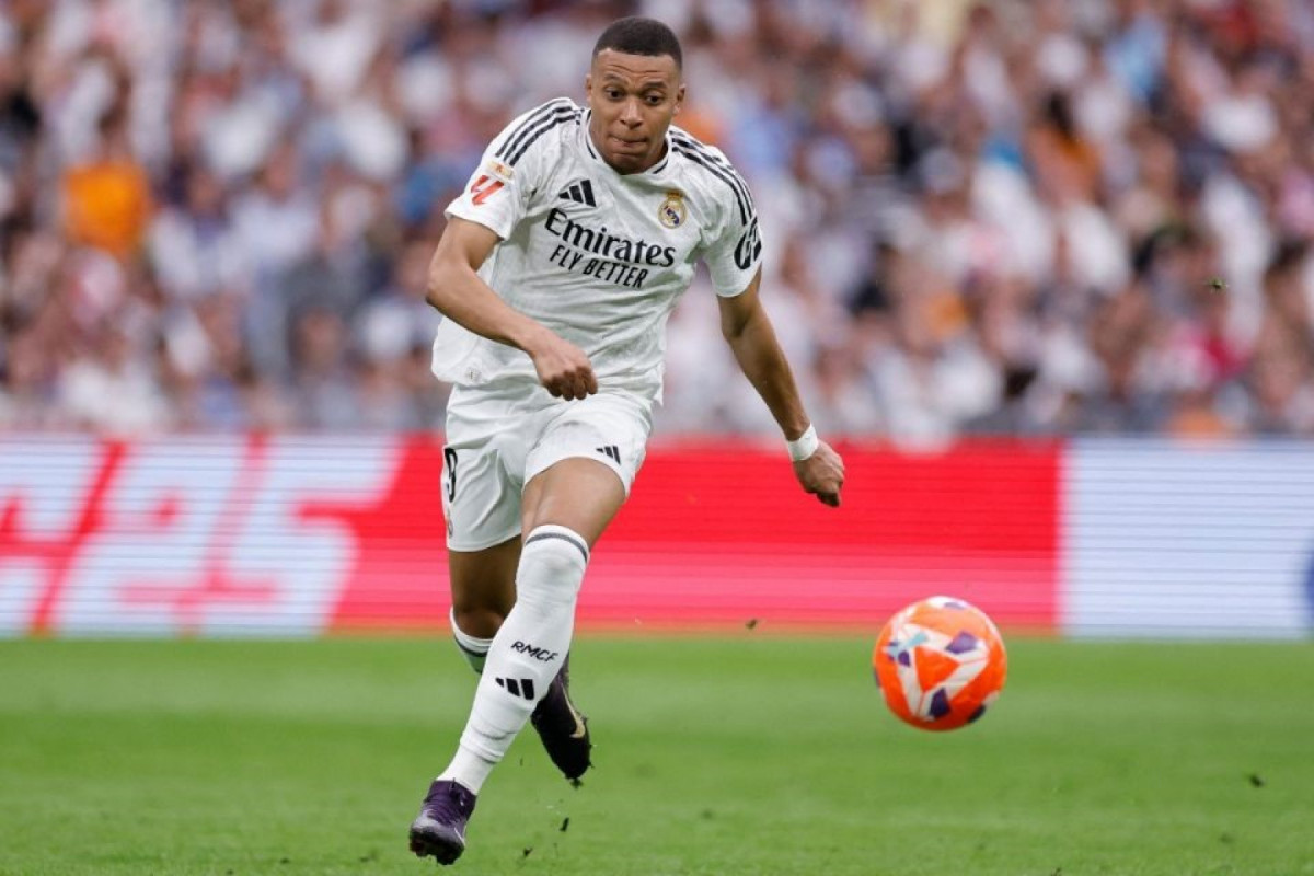 Mbappé é dúvida para a sequência do Mundial (OSCAR DEL POZO / AFP) Mbappé é dúvida para a sequência do Mundial/OSCAR DEL POZO / AFP