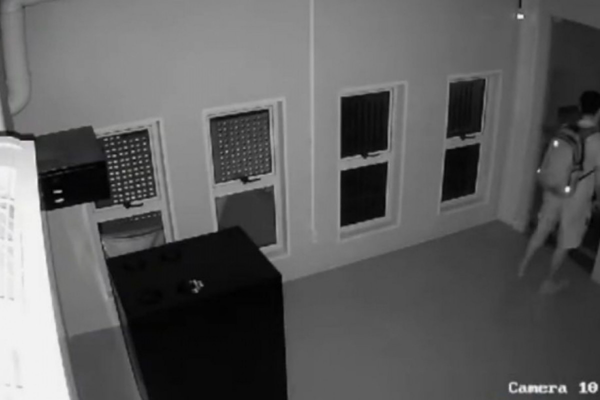 Suspeito foi preso durante arrombamento de estabelecimento na Imbiribeira