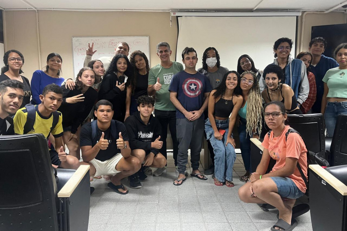 O Projeto Gradação iniciou em 2019, após estudantes e professores da UFPE se reunirem para organizar um pré-vestibular voltado para estudantes de baixa renda