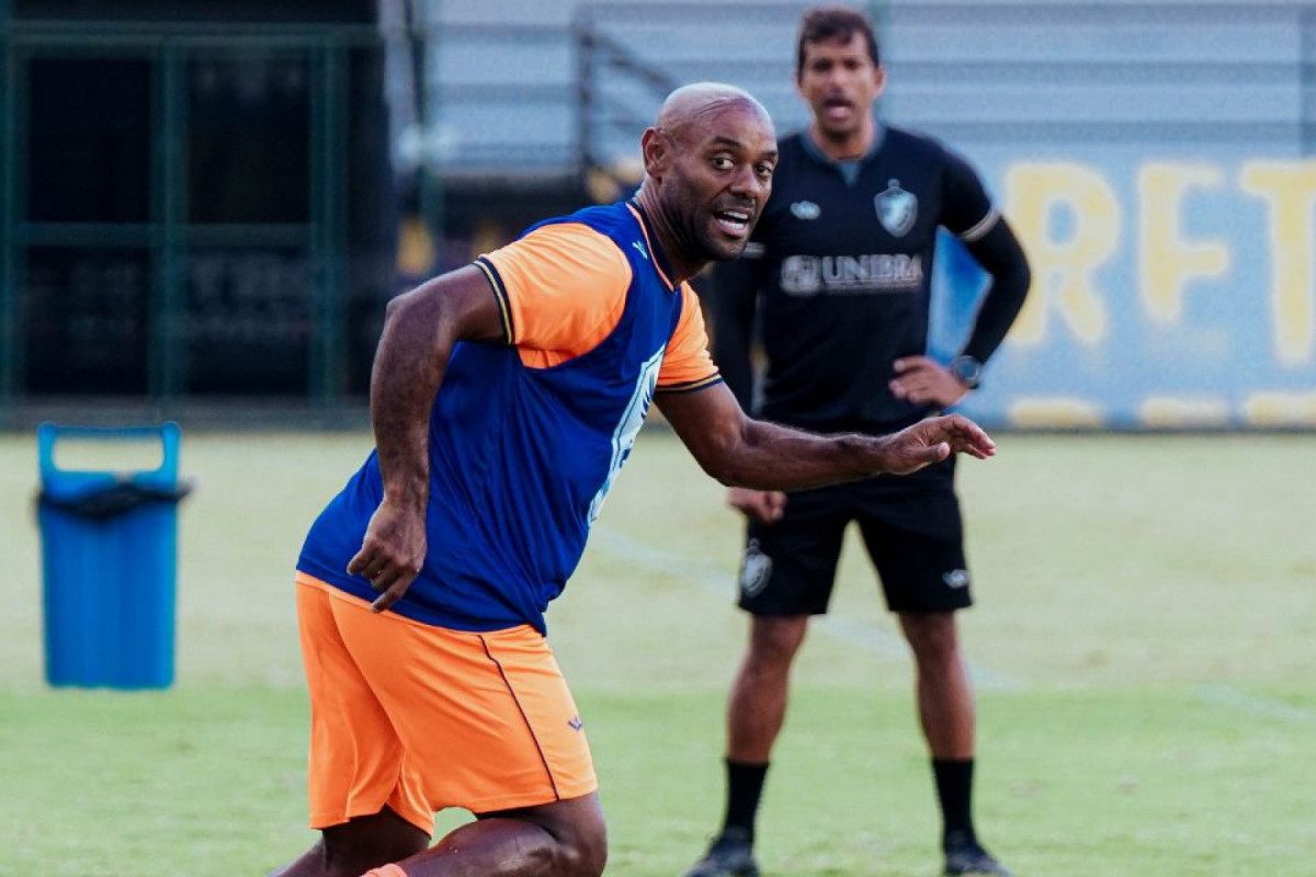 Vágner Love reforça o Retrô (Retrô/Divulgação) Vágner Love reforça o Retrô/Retrô/Divulgação