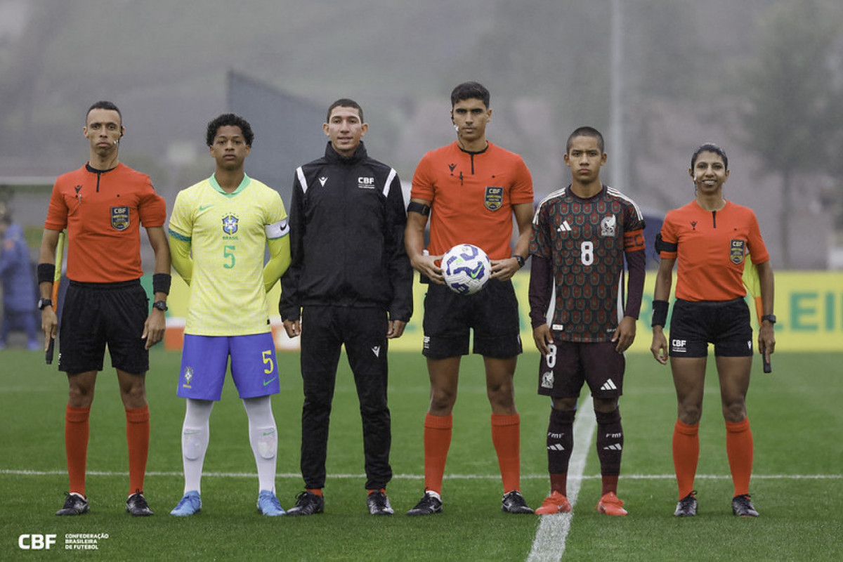 Zé Lucas atuando como capitão da Seleção Brasileira Sub-17 (Rafael Ribeiro/ CBF) Zé Lucas atuando como capitão da Seleção Brasileira Sub-17/Rafael Ribeiro/ CBF
