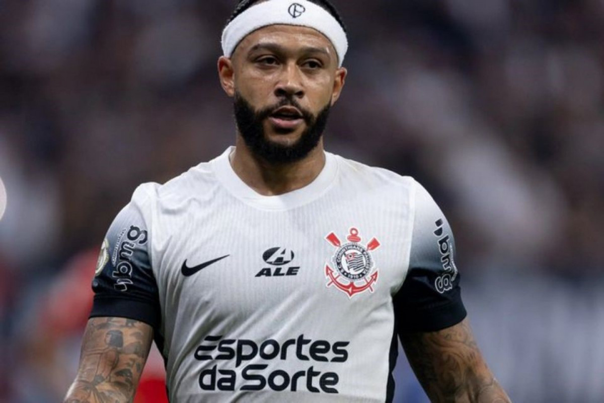 Depay vive imbróglio financeiro com o Corinthians (Divulgação | Agência Corinthians) Depay vive imbróglio financeiro com o Corinthians/Divulgação | Agência Corinthians