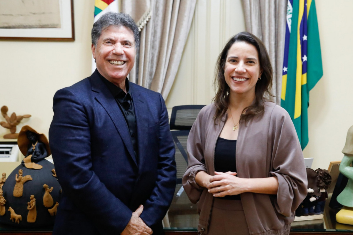 Lula cabral, Raquel Lyra e Marcelo Gouveia durante encontro no Palácio (Foto: Hesíodo Góes/Secom) Lula cabral, Raquel Lyra e Marcelo Gouveia durante encontro no Palácio/Foto: Hesíodo Góes/Secom