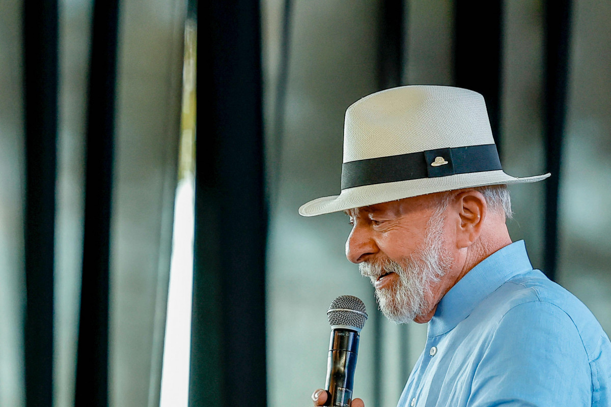 12.06.2025 - Presidente da República, Luiz Inácio Lula da Silva, durante cerimônia de Entrega de Máquinas Agrícolas a Municípios de Minas Gerais no âmbito do Programa Nacional de Modernização e Apoio à Produção Agrícola (PROMAQ). (Foto: Ricardo Stuckert / PR) 12.06.2025 - Presidente da República, Luiz Inácio Lula da Silva, durante cerimônia de Entrega de Máquinas Agrícolas a Municípios de Minas Gerais no âmbito do Programa Nacional de Modernização e Apoio à Produção Agrícola (PROMAQ)./Foto: Ricardo Stuckert / PR
