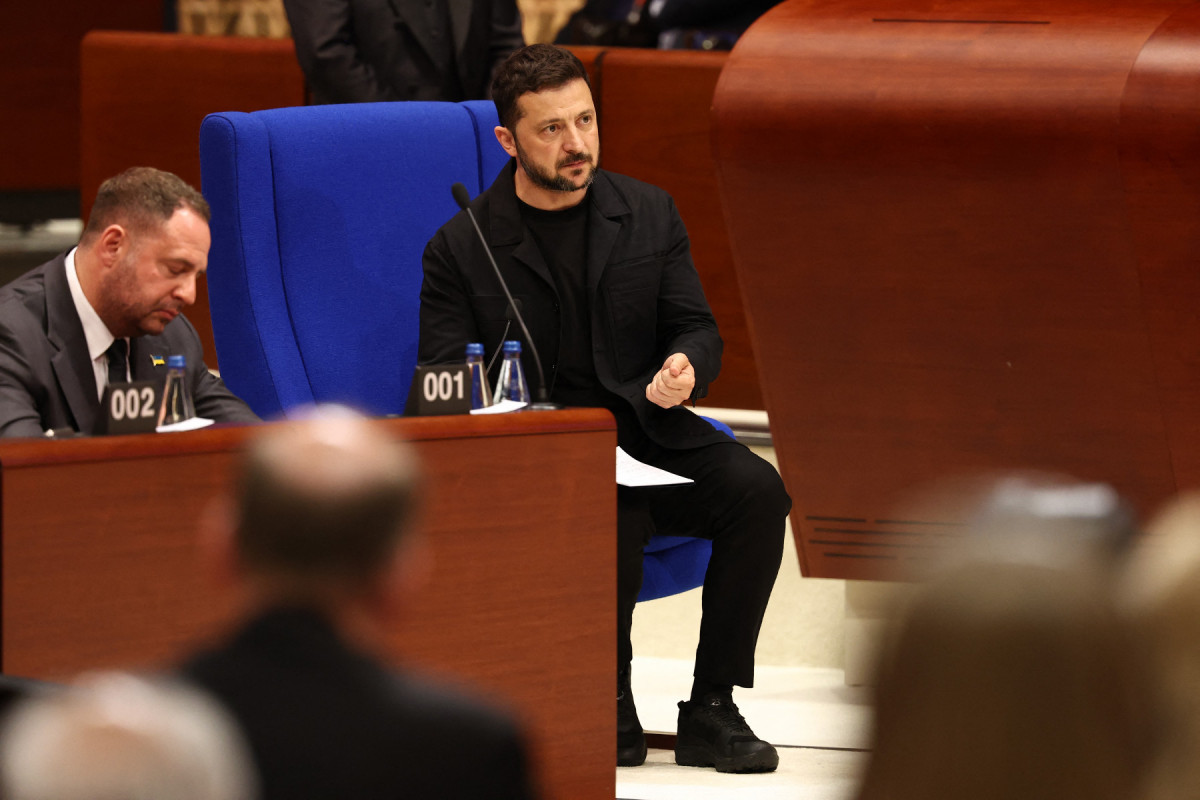 O presidente da Ucrânia, Volodymyr Zelensky, discursa aos membros da Assembleia Parlamentar do Conselho da Europa após a assinatura de um acordo para o estabelecimento de um tribunal especial para julgar altos funcionários responsáveis ??pela invasão da Ucrânia pela Rússia no Conselho da Europa em Estrasburgo, leste da França, em 25 de junho de 2025. (Foto de FREDERICK FLORIN / AFP) ( AFP) O presidente da Ucrânia, Volodymyr Zelensky, discursa aos membros da Assembleia Parlamentar do Conselho da Europa após a assinatura de um acordo para o estabelecimento de um tribunal especial para julgar altos funcionários responsáveis ??pela invasão da Ucrânia pela Rússia no Conselho da Europa em Estrasburgo, leste da França, em 25 de junho de 2025. (Foto de FREDERICK FLORIN / AFP)/ AFP