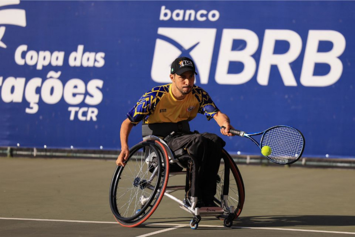 Entidades recolhem assinaturas em defesa da Lei de Incentivo ao Esporte (Divulgação) Entidades recolhem assinaturas em defesa da Lei de Incentivo ao Esporte/Divulgação