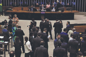 Votação pegou governo de surpresa, admitiu o ministro Fernando Haddad