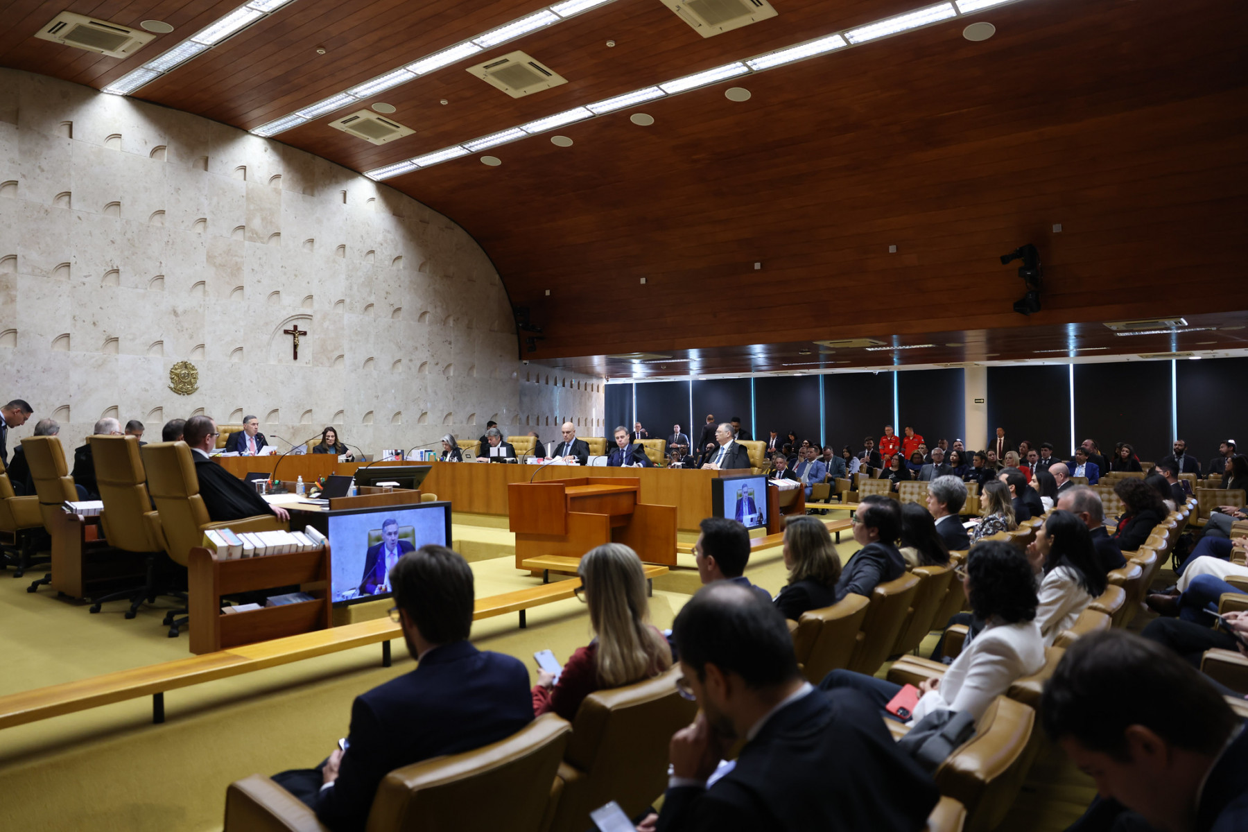 Sessão plenária do STF.