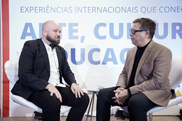 Semina?rio Internacional e Lanc?amento de relato?rio e boa pra?ticas
