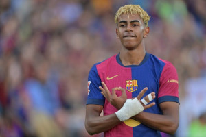 Lamine Yamal, atacante do Barcelona
