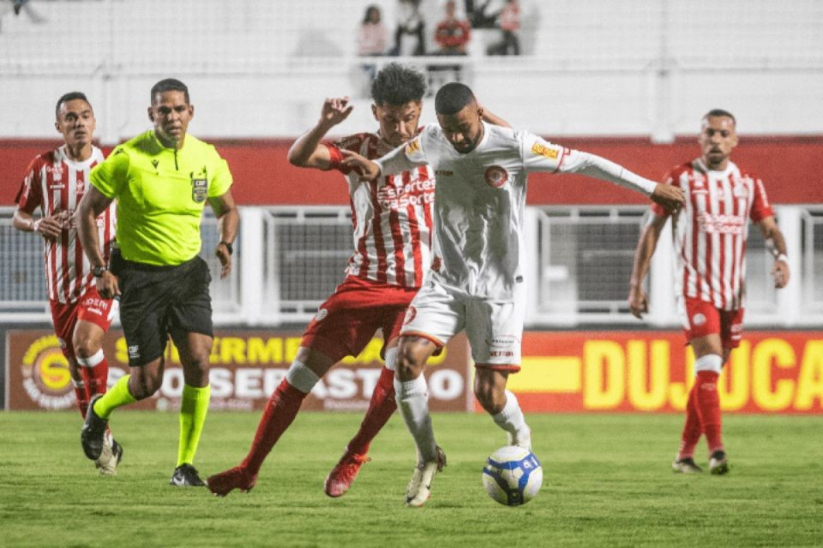Náutico tenta manter invencibilidade contra o Tombense/Victor Souza / Tombense FC