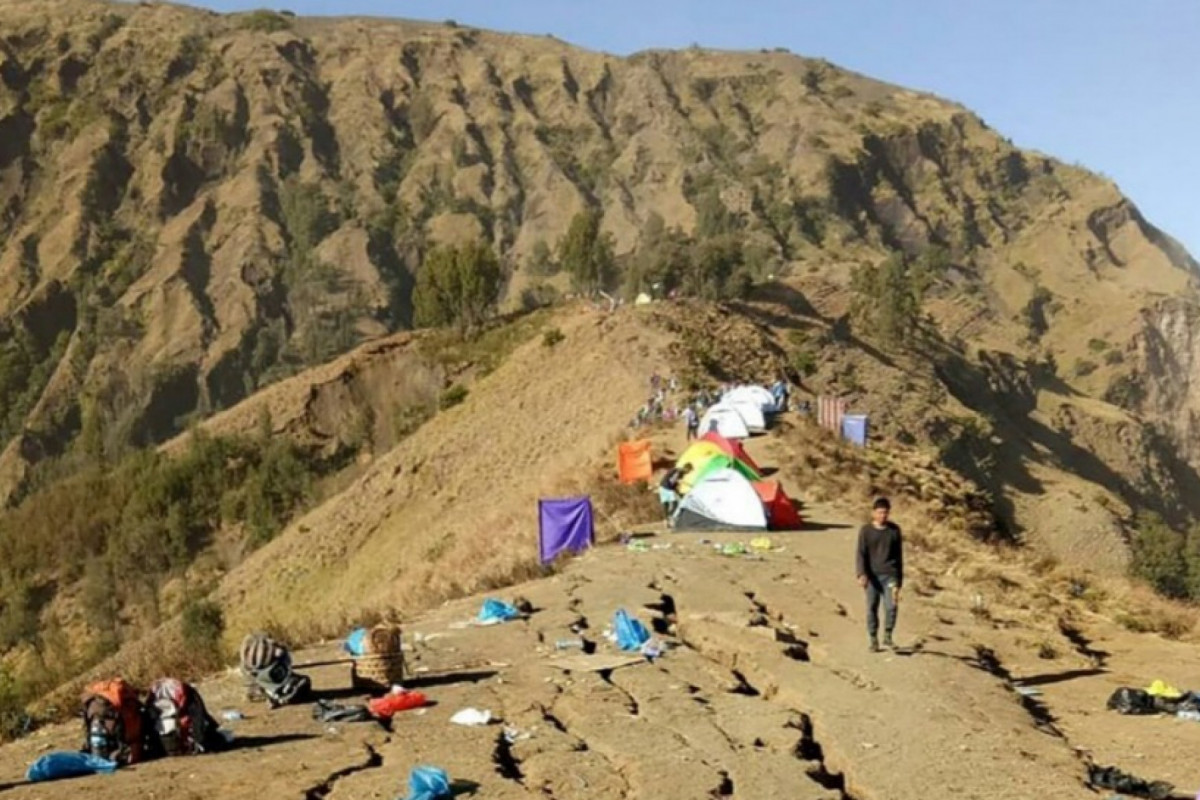 Monte Rinjani (HANDOUT / INDONESIAN MILITARY / AFP) Monte Rinjani/HANDOUT / INDONESIAN MILITARY / AFP