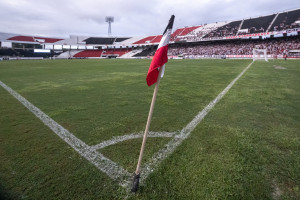Recife, PE, 29/06/2025 - SANTA CRUZ X CENTRAL - Na tarde deste domingo(29), a equipe do Santa Cruz recebeu a equipe do Central no estádio do Arruda pelo Campeonato Brasileiro da Serie D 2025