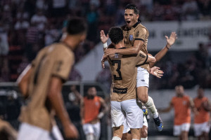 A equipe do Central venceu o Santa Cruz por 1 a 0, no Estádio do Arruda, pela 10ª rodada da Série D do Campeonato Brasileiro