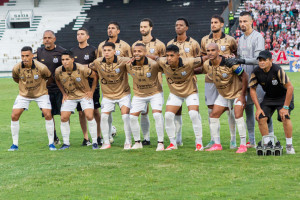 Recife, PE, 29/06/2025 - SANTA CRUZ X CENTRAL - Na tarde deste domingo(29), a equipe do Santa Cruz recebeu a equipe do Central no estádio do Arruda pelo Campeonato Brasileiro da Serie D 2025