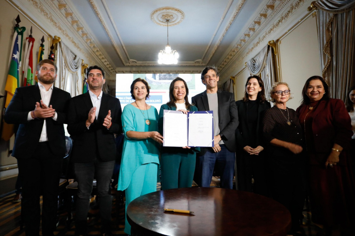 O pacote também integra as ordens de serviço para requalificação do Palácio São Miguel e do Clube de Mães, além da autorização para abertura do processo de licitação de reforma e ampliação do cemitério da ilha/Foto: Hesíodo Góes/Secom