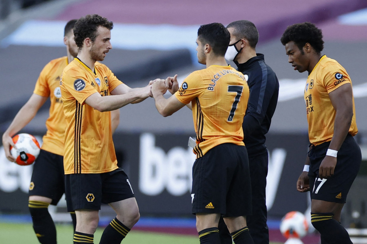 Diogo Jota e Pedro Neto juntos no Wolverhampton (John Sibley / AFP) Diogo Jota e Pedro Neto juntos no Wolverhampton/John Sibley / AFP