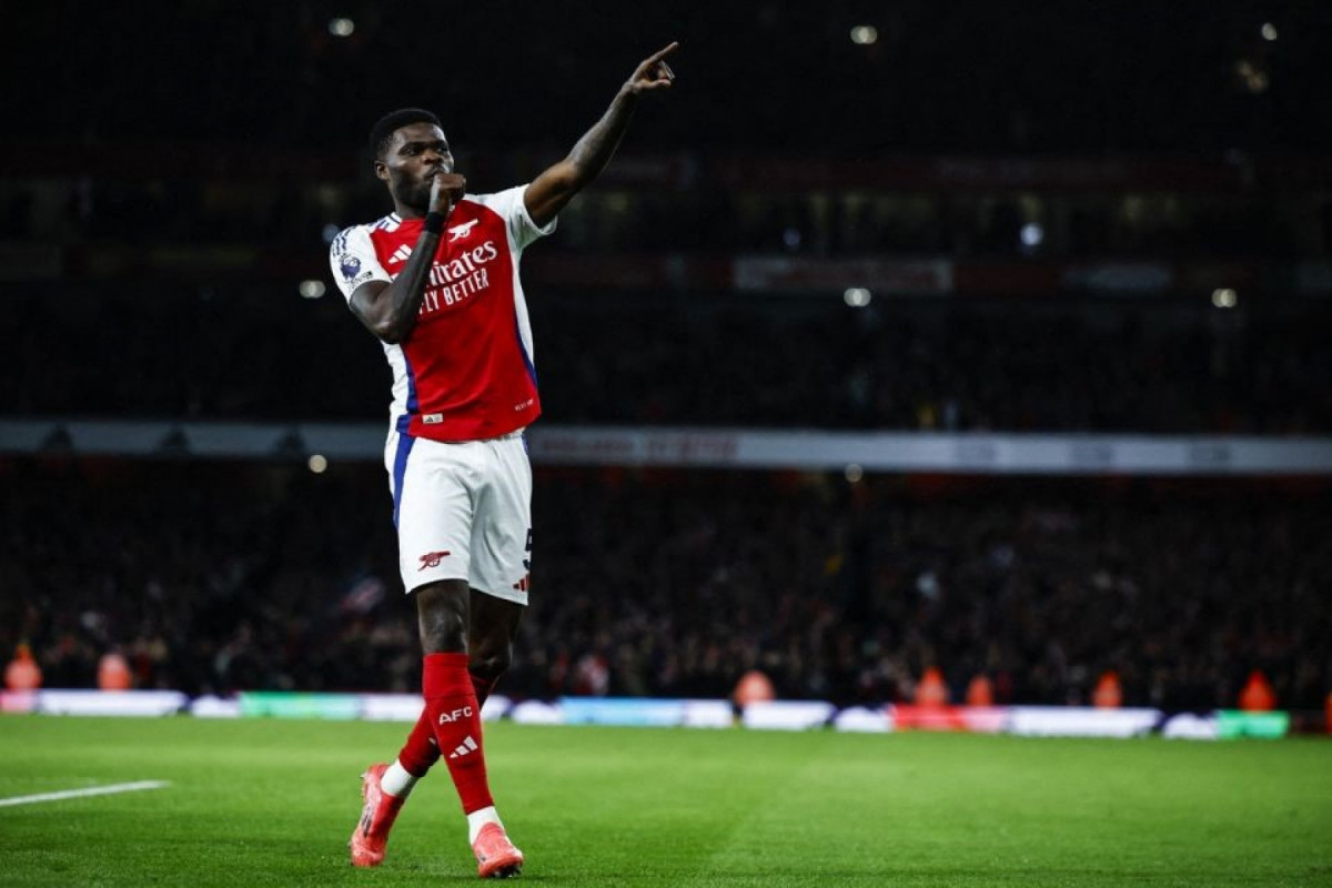 Thomas Partey, ex-volante do Arsenal, da Inglaterra (BENJAMIN CREMEL / AFP) Thomas Partey, ex-volante do Arsenal, da Inglaterra/BENJAMIN CREMEL / AFP
