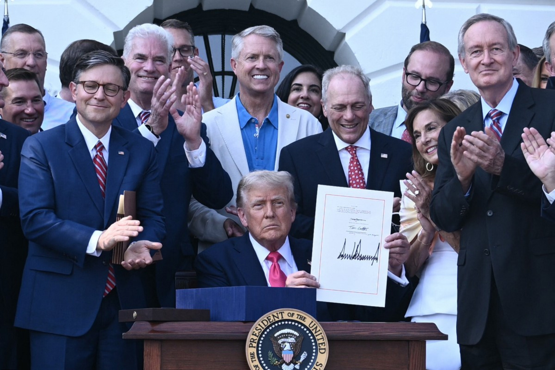 BRENDAN SMIALOWSKI / POOL / AFP