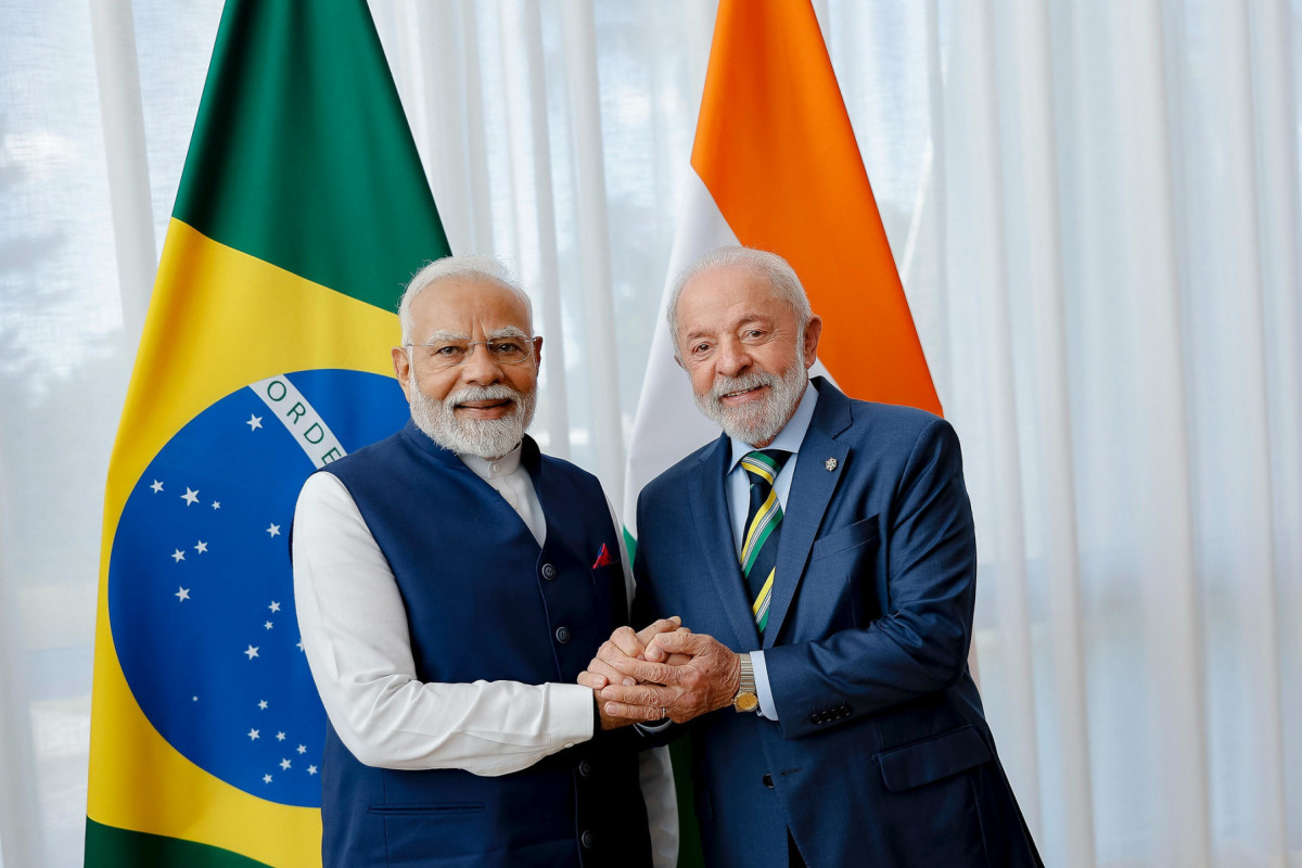 Presidente da República, Luiz Inácio Lula da Silva, durante Cerimônia oficial de chegada do Primeiro-Ministro da República da Índia, Narendra Modi (Ricardo Stuckert / PR)
Presidente da República, Luiz Inácio Lula da Silva, durante Cerimônia oficial de chegada do Primeiro-Ministro da República da Índia, Narendra Modi/Ricardo Stuckert / PR