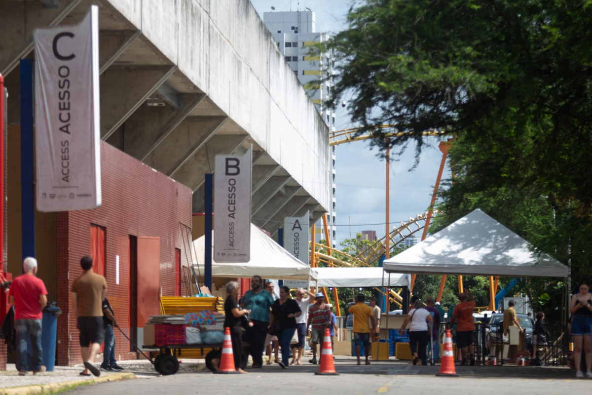Com a participação de 5 mil artesãos e expositores e cerca de 700 espaços de comercialização, a Fenearte 2025 traz o tema Com a participação de 5 mil artesãos e expositores e cerca de 700 espaços de comercialização, a Fenearte 2025 traz o tema