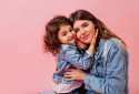 Mãe e filha - Freepik