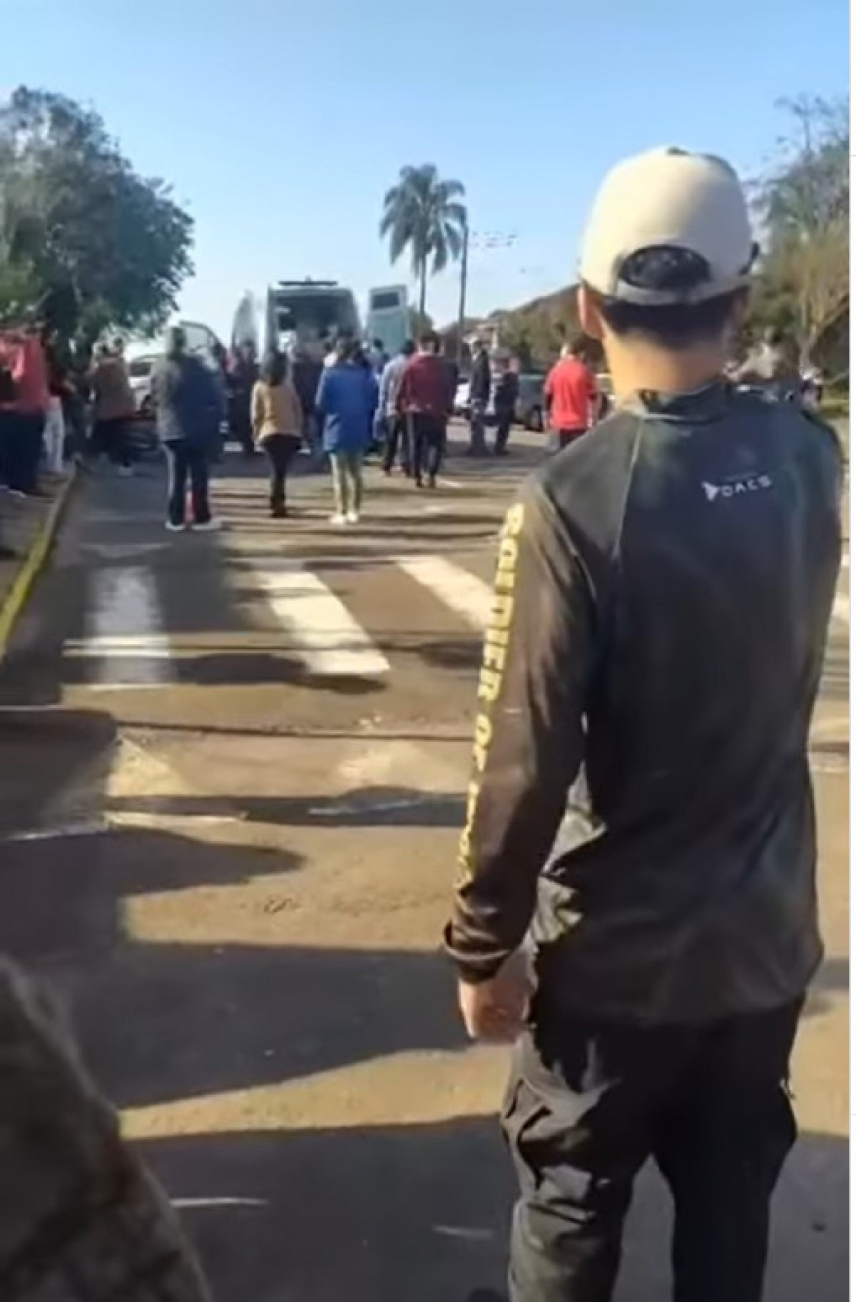 Proximidades da Escola Municipal Maria Nascimento após o ataque
