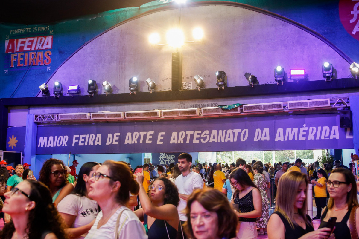 O evento é uma vitrine para cinco mil artesãos e expositores, que esperam bater recorde de vendas. Este ano, o evento traz este ano o tema O evento é uma vitrine para cinco mil artesãos e expositores, que esperam bater recorde de vendas. Este ano, o evento traz este ano o tema