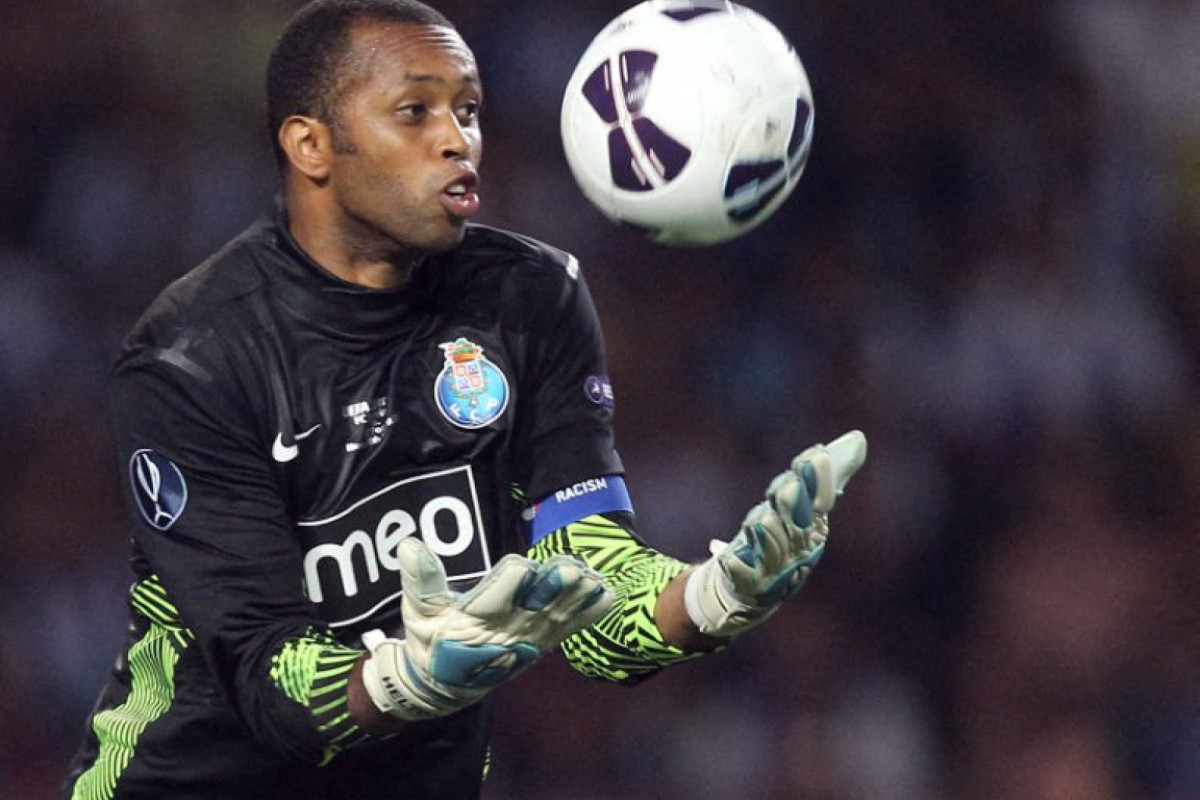 Ex-goleiro Helton teve passagem pelo Porto/VALERY HACHE / AFP
