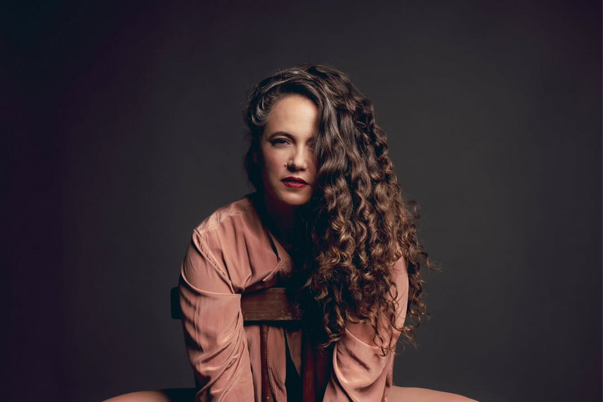 Cantora paulista Tiê