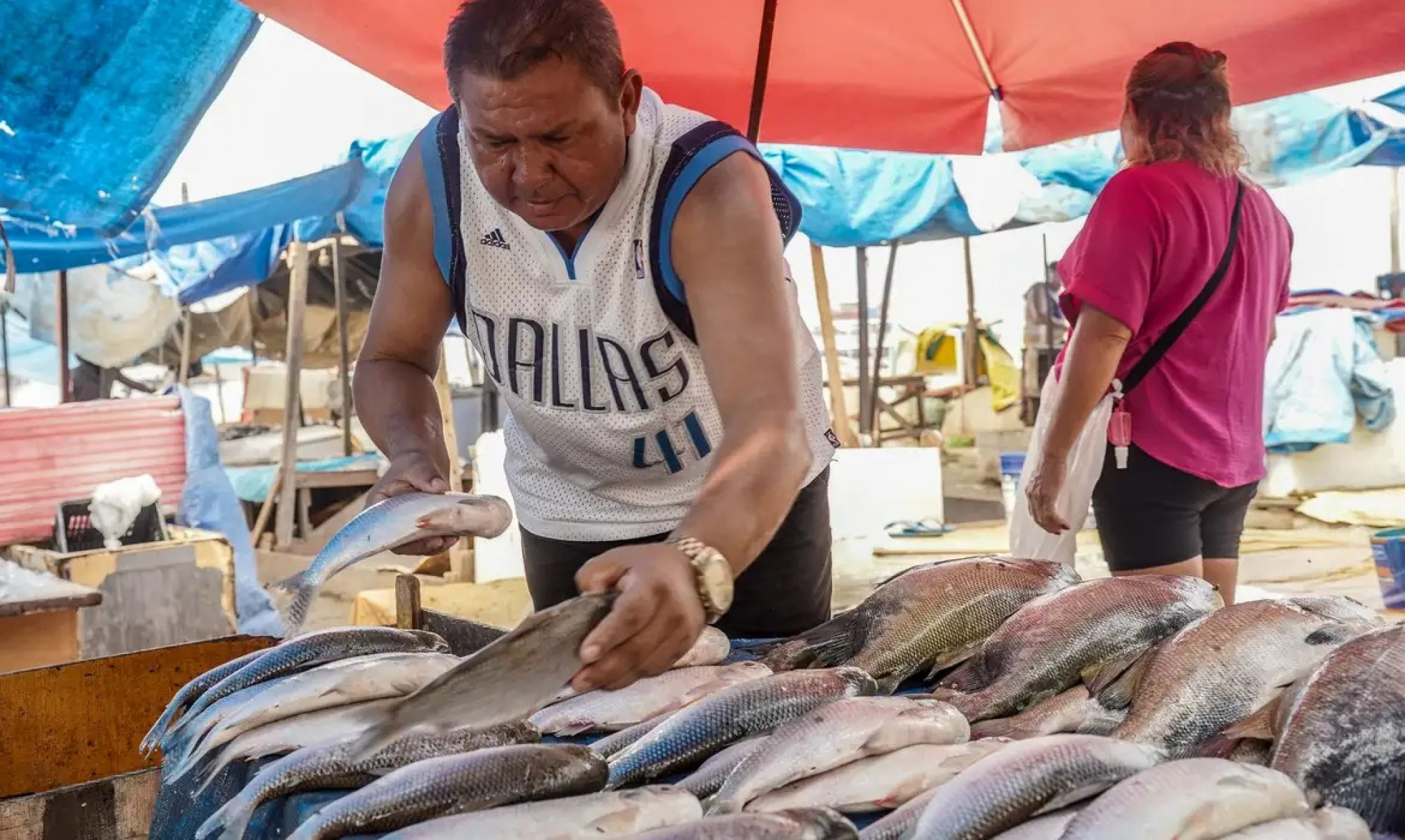 O setor de pescados é um dos que foram imediatamente impactados