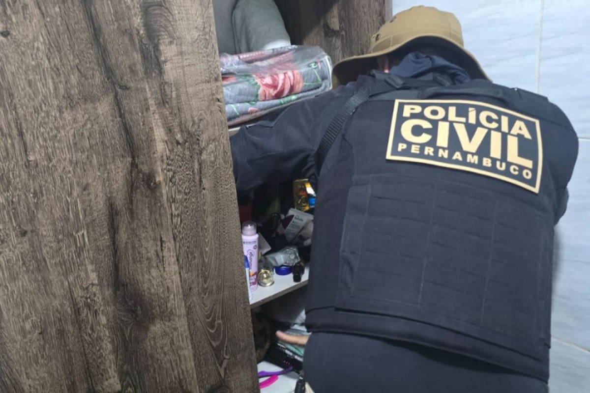 A operação contou com a participação de 70 Policiais Civis, entre delegados, agentes e escrivães. (Foto: Divulgação / PCPE) A operação contou com a participação de 70 Policiais Civis, entre delegados, agentes e escrivães. /Foto: Divulgação / PCPE