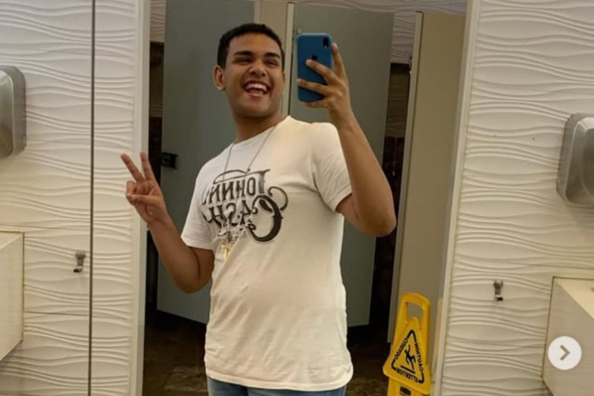 O jovem era recém-formado em fisioterapia