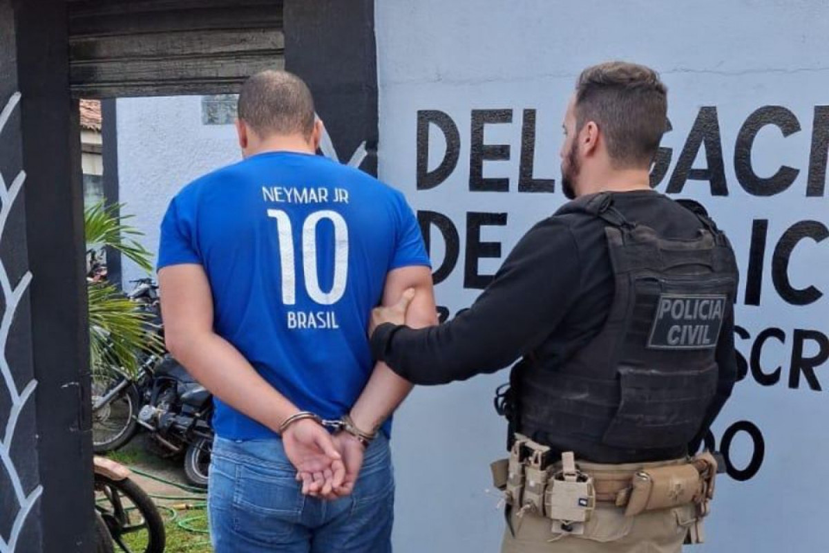 Recém-nascido, filho de suspeito, é resgatado em situação de abandono durante operação policial
