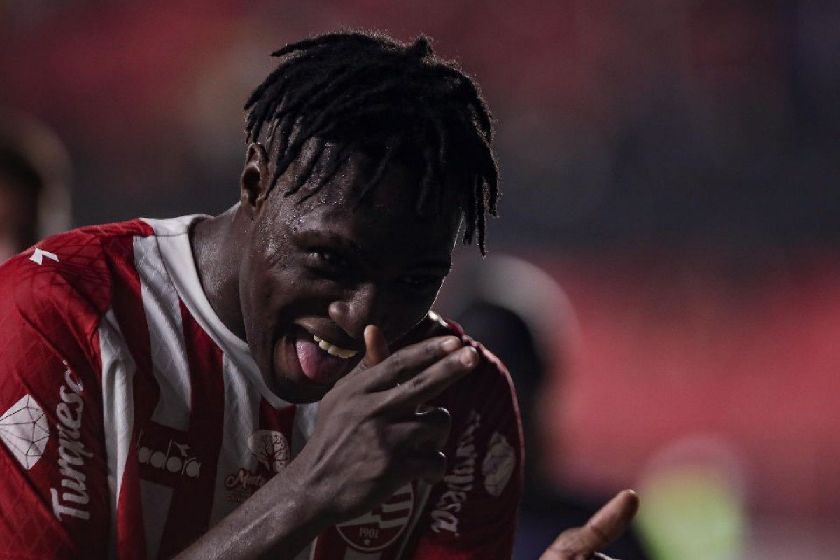 Samuel Otusanya, ex-atacante do Náutico /Rafael Vieira / DP Foto