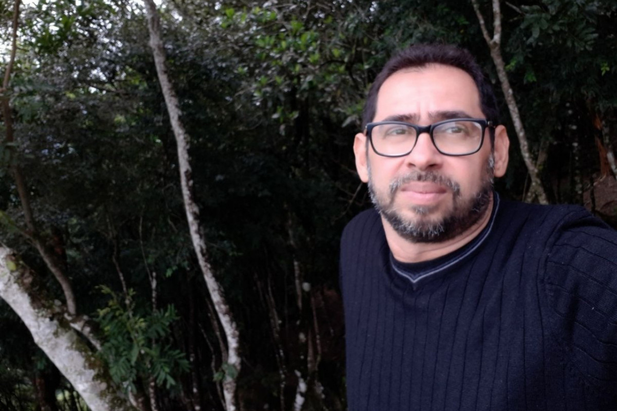 Autor do livro 1975 – Recife Afundou em Silêncio