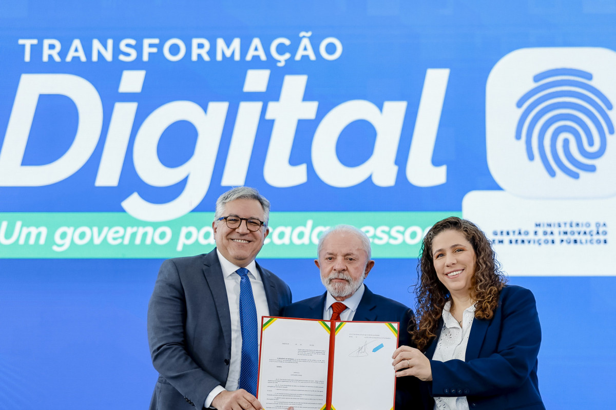 Presidente da República, Luiz Inácio Lula da Silva, durante cerimônia de apresentação e anúncios no âmbito da Presidente da República, Luiz Inácio Lula da Silva, durante cerimônia de apresentação e anúncios no âmbito da