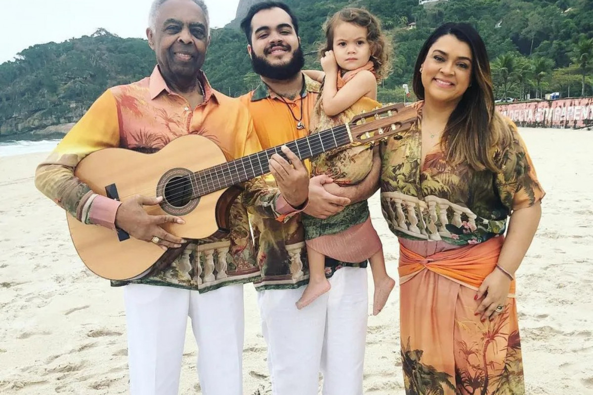 Gilberto Gil, Francisco Gil e a filha, Sol de Maria, e Preta Gil (Reprodução/Redes sociais) Gilberto Gil, Francisco Gil e a filha, Sol de Maria, e Preta Gil/Reprodução/Redes sociais