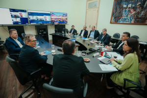 Com o objetivo de buscar alternativas, os representantes dos principais setores se reuniram com a governadora de Pernambuco, Raquel Lyra, nesta quarta-feira (23), no Palácio do Campo das Princesas