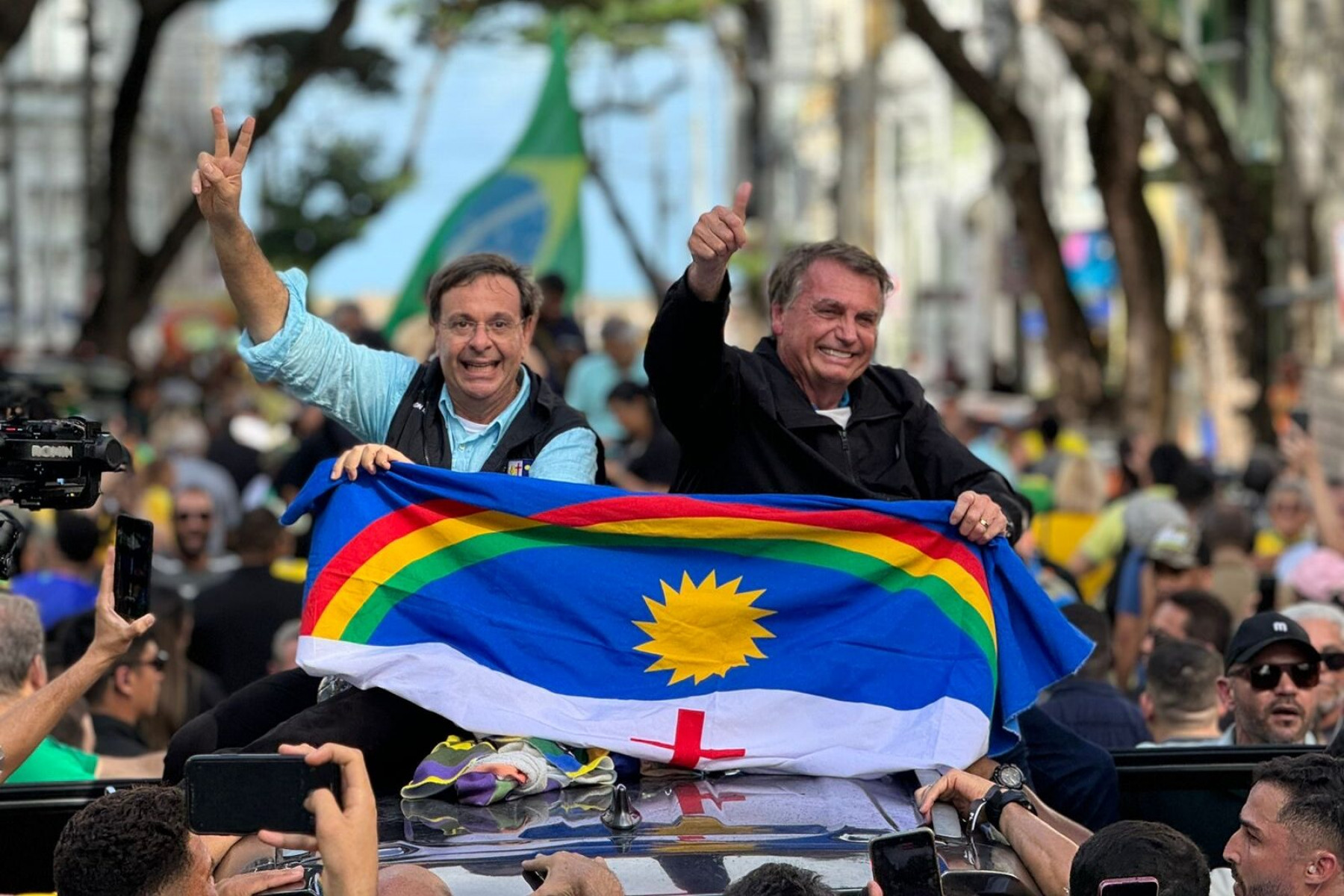 Ex-presidente Bolsonaro e ex-ministro Gilson Machado