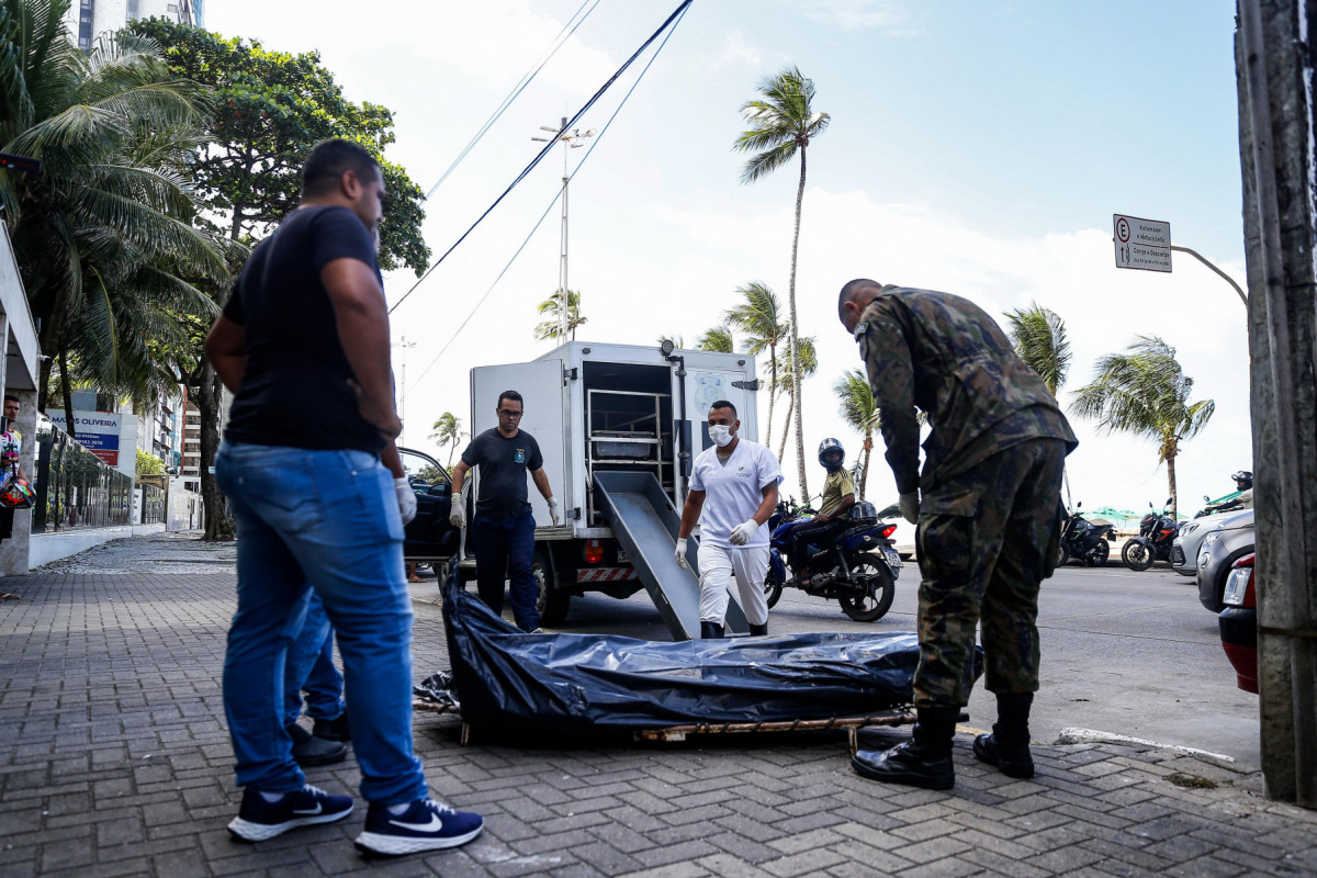 Trabalhador morre após despencar do 5° andar de prédio na Avenida Boa Viagem