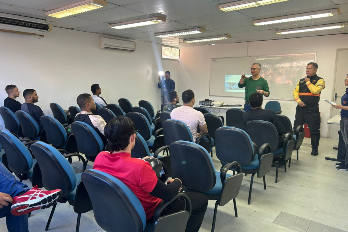 A Escola Pública de Trânsito do Detran-PE realiza nesta quinta (24), o Curso Básico em Pilotagem Defensiva/Foto: Divulgação / Detran-PE