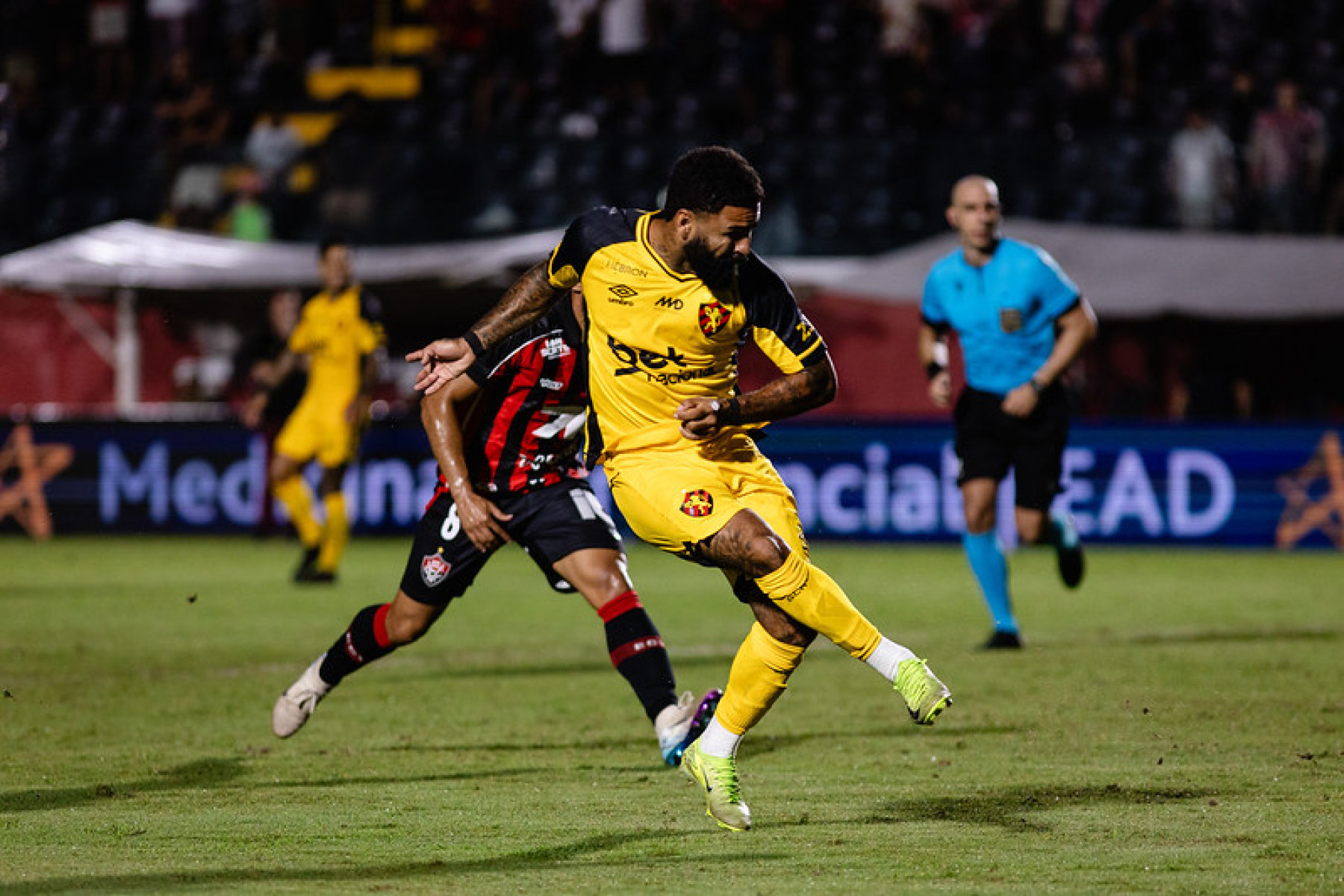 Romarinho, atacante do Sport