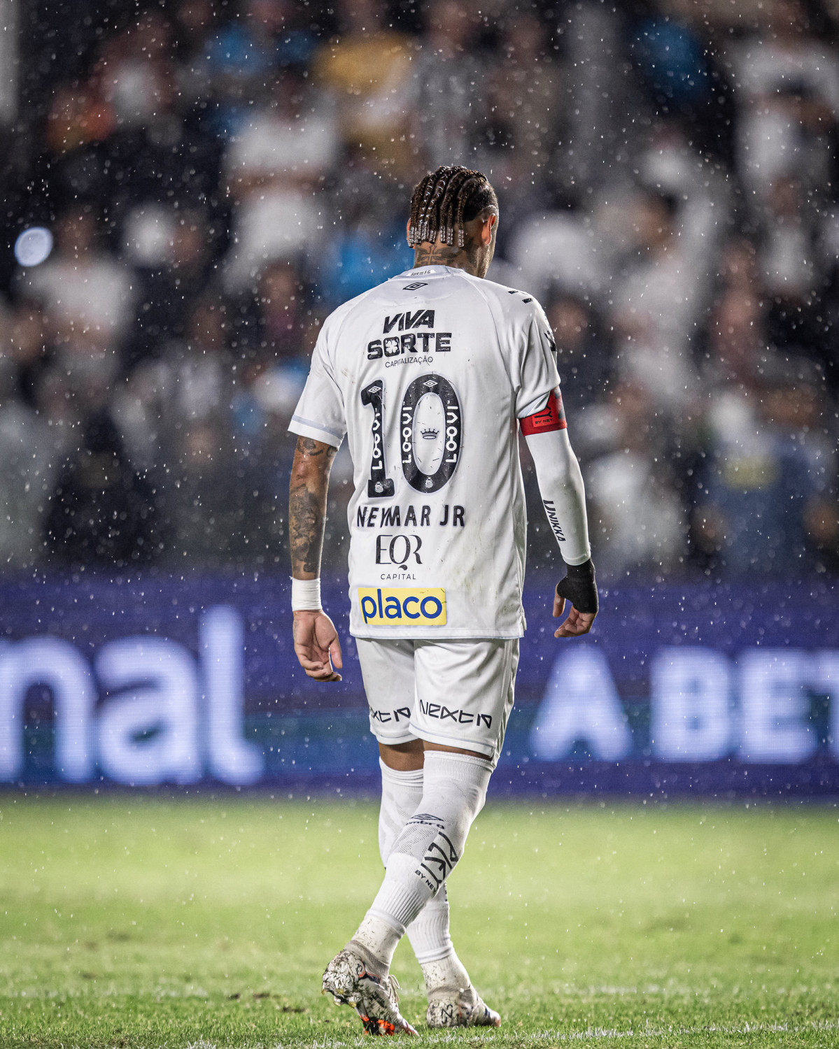 Neymar, camisa 10 do Santos
