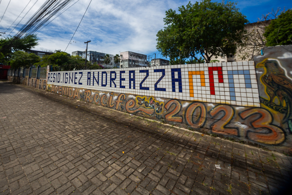 Recife, PE, 25/07/2025 - CONJUNTO RESIDENCIAL IGNEZ ANDREAZZA - Imagens do Conjunto Residencial Ignez Andreazza.