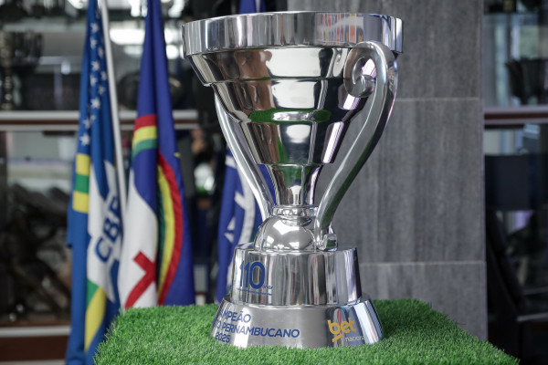 Troféu do Campeonato Pernambucano 2025